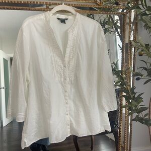 Lightweight Eddie Bauer blouse / coverup